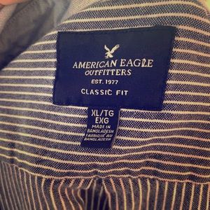 American Eagle Button down